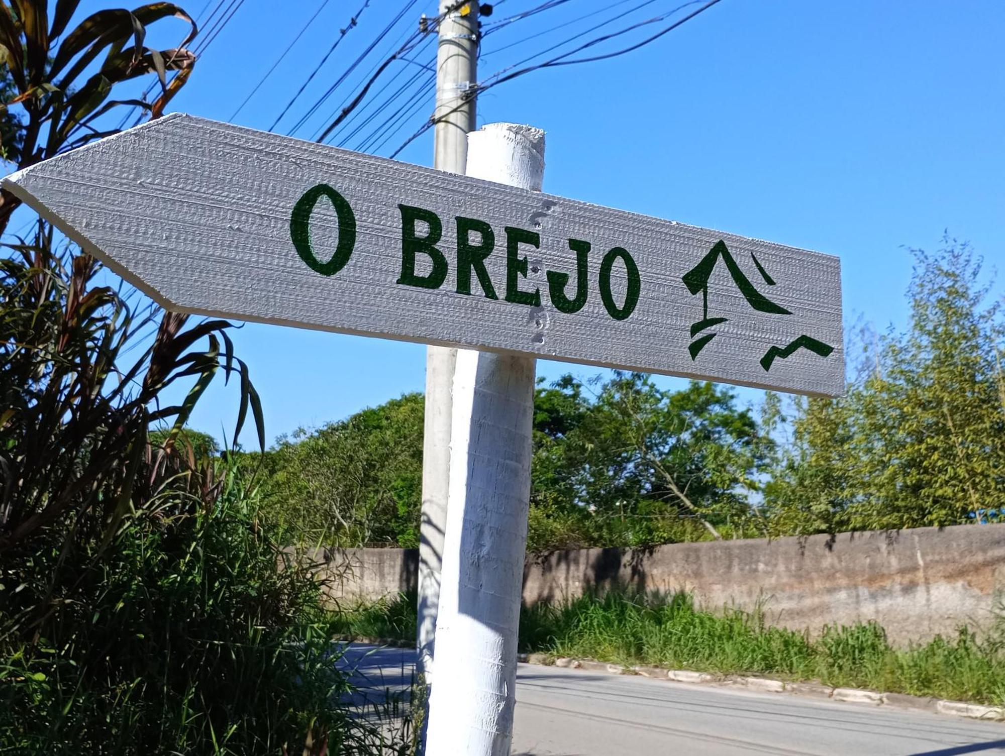 O Brejo Encantado Hospedagem E Hostel Embu Zewnętrze zdjęcie